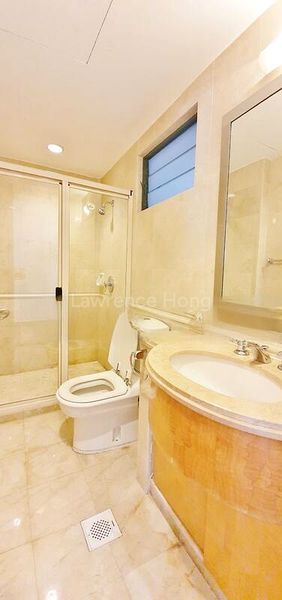 4 Bed Condo for Rent in  Grange 70 - Image 15